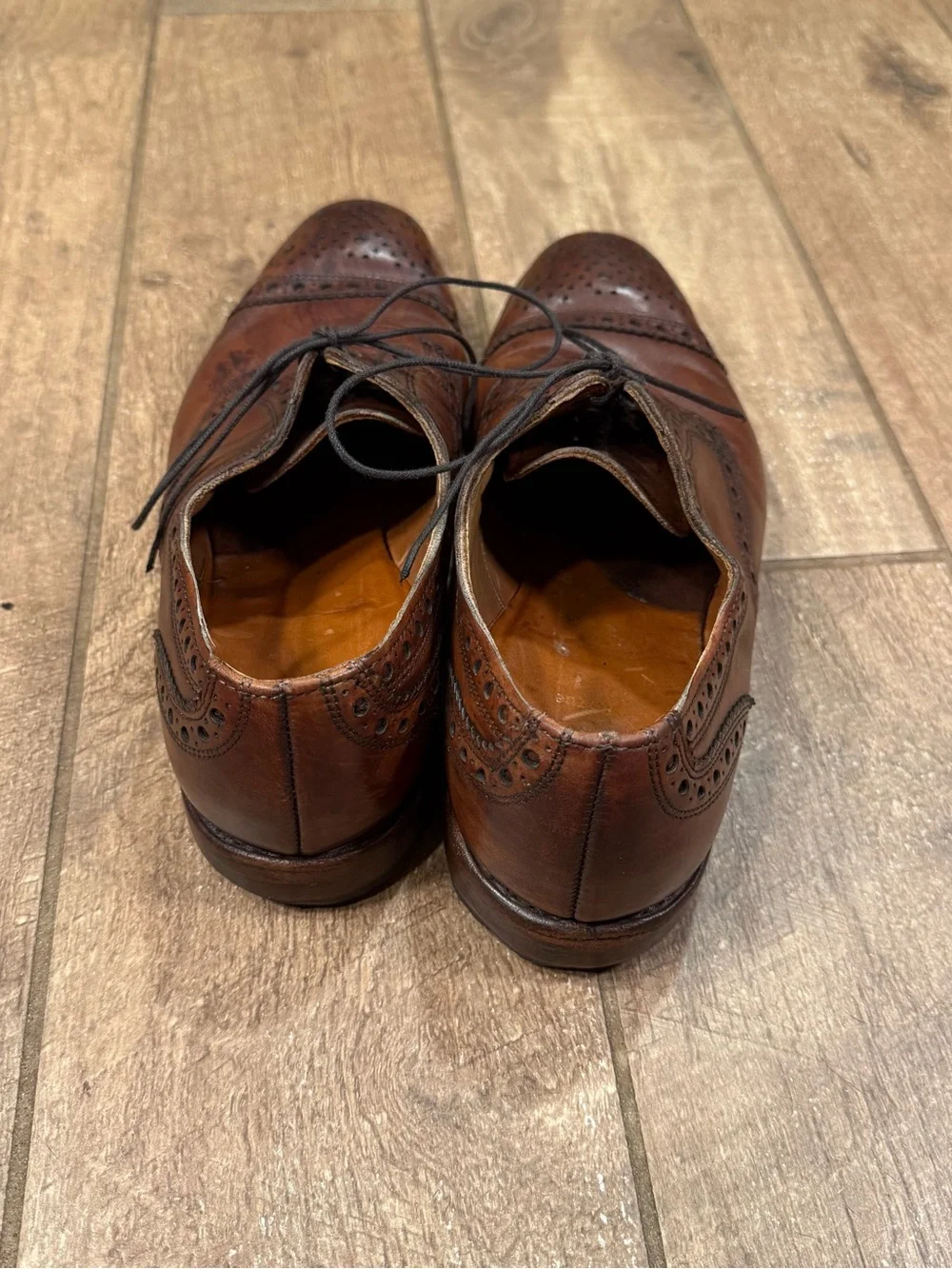 Allen Edmonds Rogue Brogue Oxford Men Size 9.5 D Brown Leather Wingtip Low Shoes